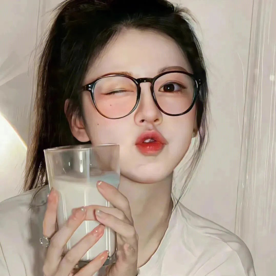 我的同桌是校花